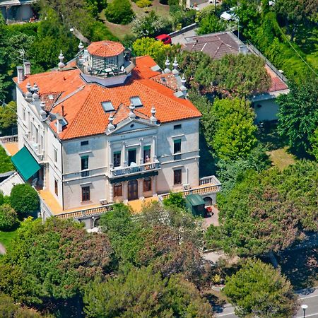 Villa Gabriella B&B - Apartments Венеция-Лидо Экстерьер фото